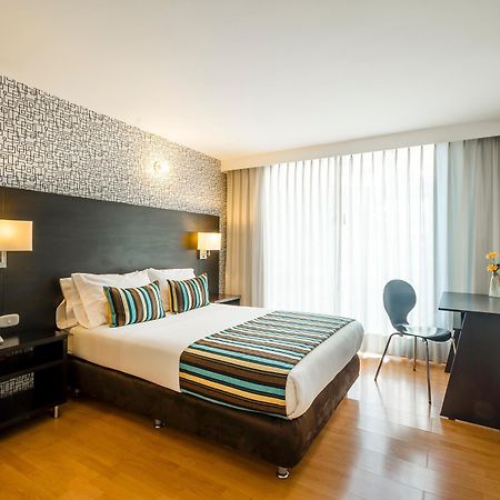 Hotel L'Etoile Javeriana Богота Екстериор снимка