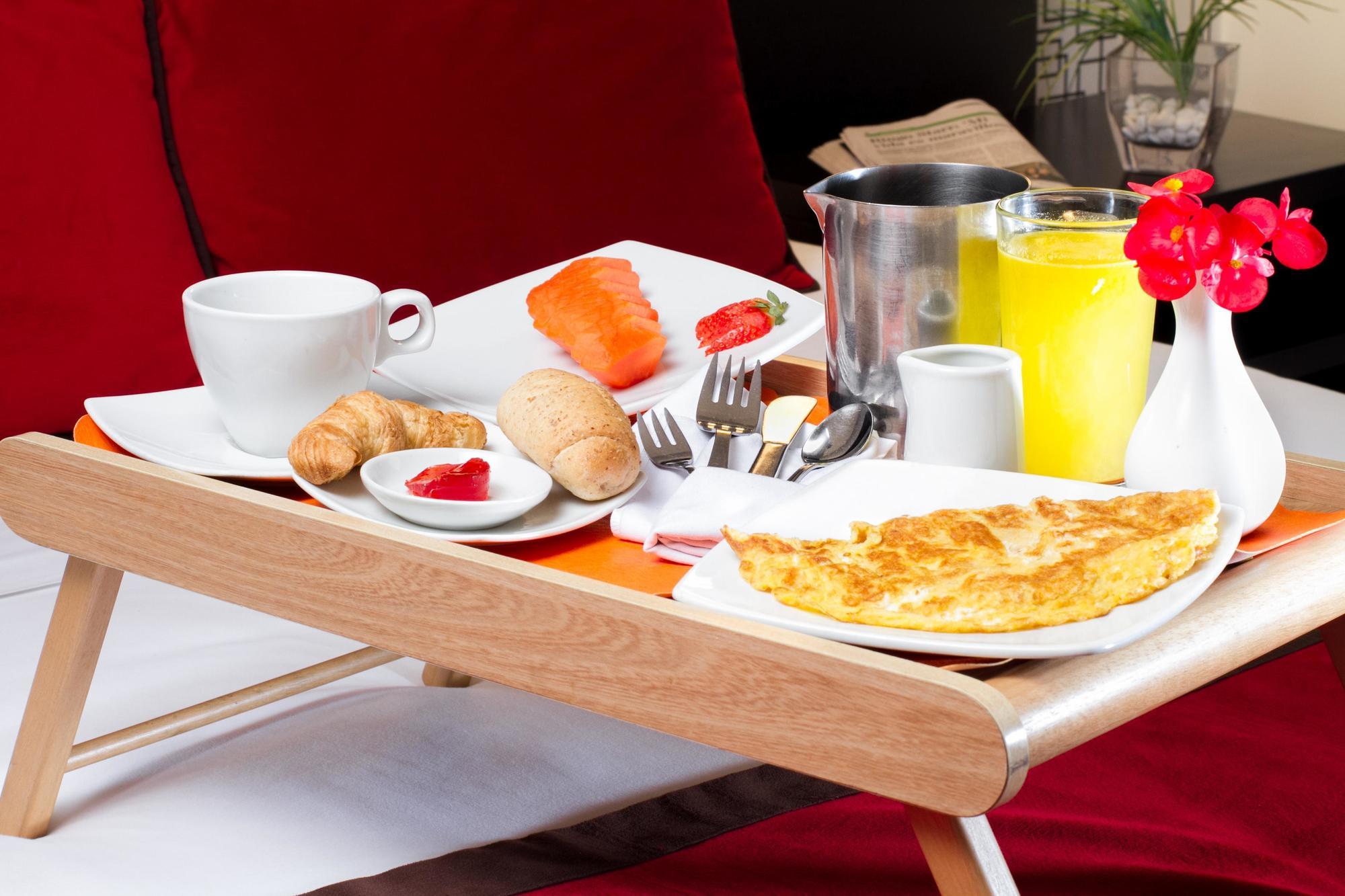 Hotel L'Etoile Javeriana Богота Екстериор снимка