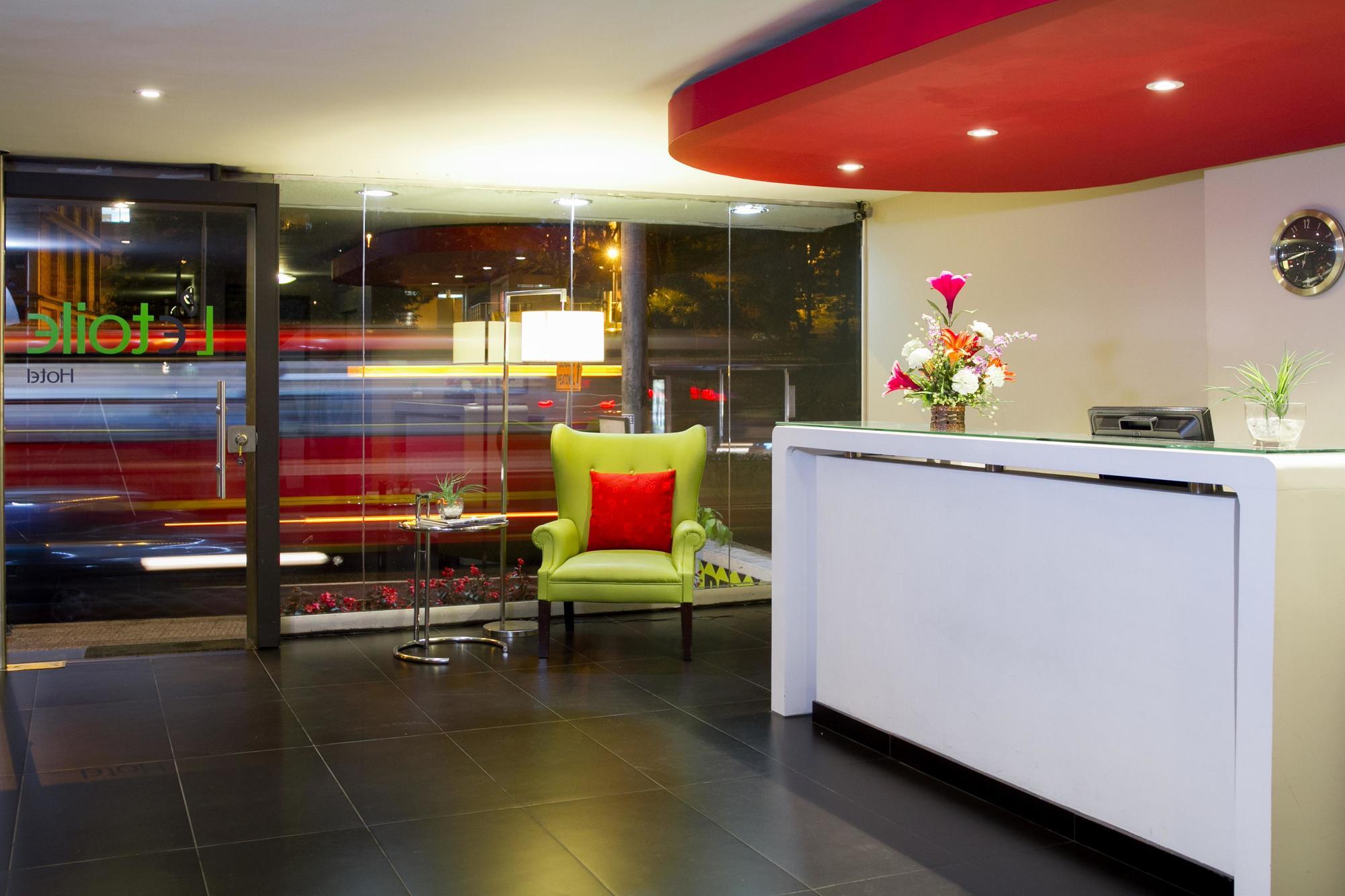 Hotel L'Etoile Javeriana Богота Екстериор снимка